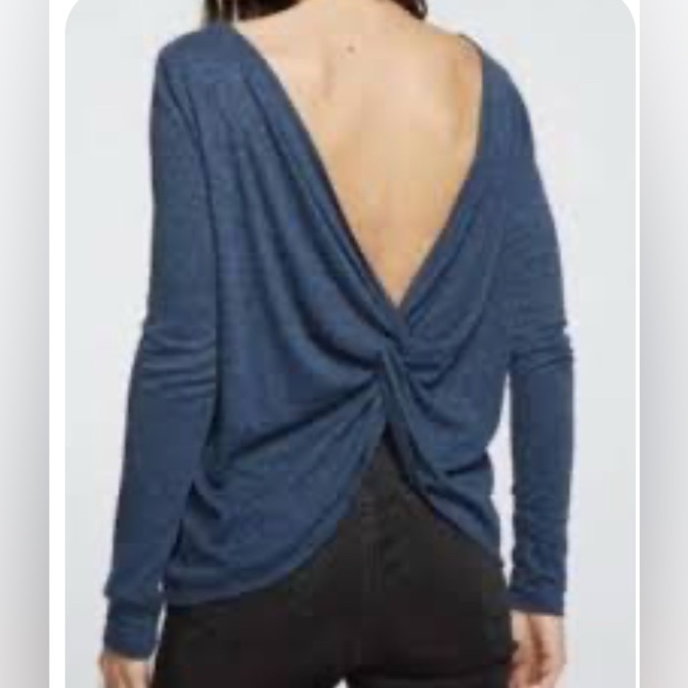 CHASER  Long Sleeve Tri-Blend Twist Back Pullover